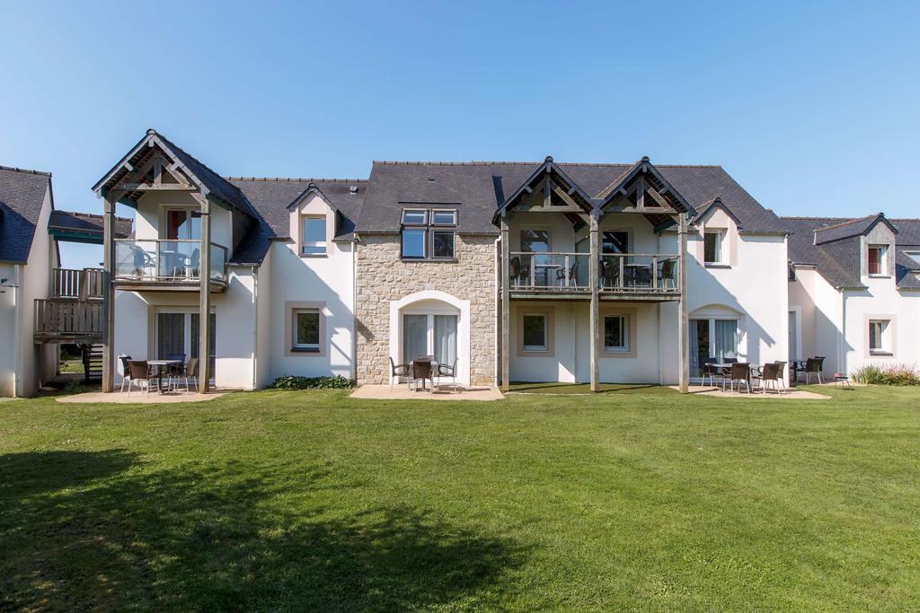 Appartements Les Ormes Epiniac Exterior photo