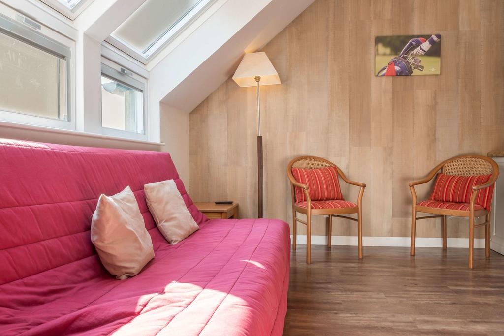 Appartements Les Ormes Epiniac Exterior photo